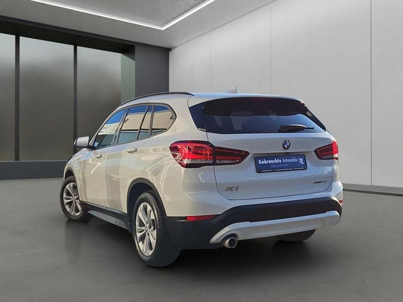 Gebraucht BMW X1 Advantage 220 PS (161 kW) 2021 Weiß SUV