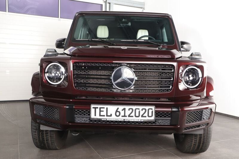 Rot Gebraucht 2023 Mercedes G400 AMG line SUV | 129.889 € (Superpreis) - Bild 1/4