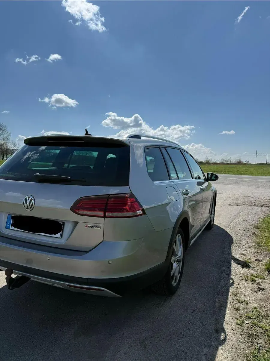 Gebraucht VW Golf Alltrack 184 PS (135 kW) 2019 Silber Kombi