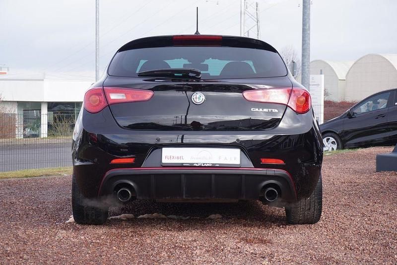 Gebraucht Alfa Romeo Giulietta Veloce 241 PS (177 kW) 2016 Schwarz Kleinwagen