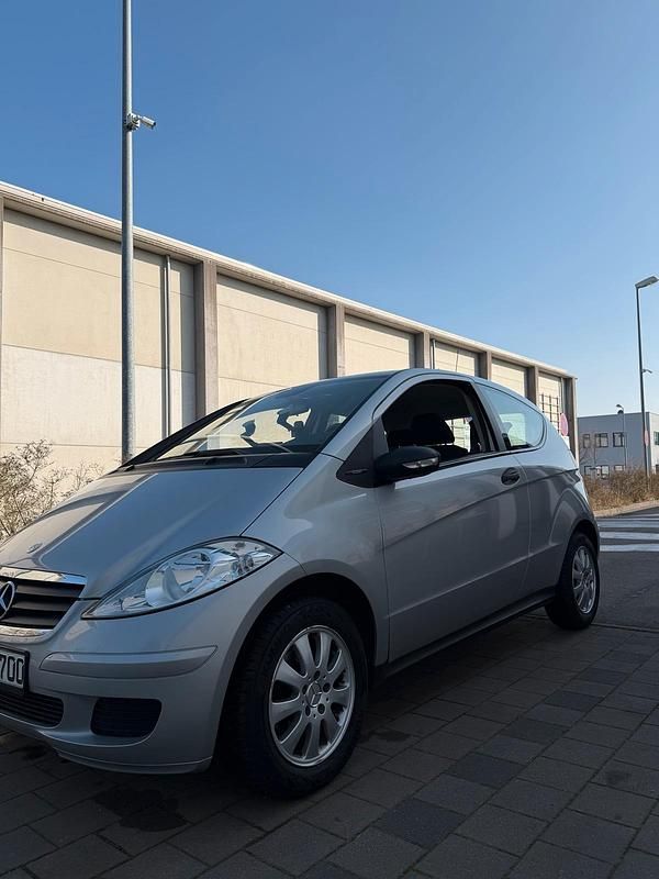 Gebraucht Mercedes A150 95 PS (69 kW) 2004 Silber Kleinwagen