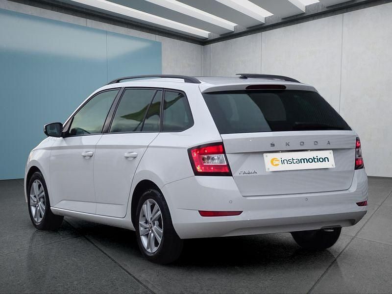 Gebraucht Skoda Fabia 95 PS (69 kW) 2022 Weiß Kombi