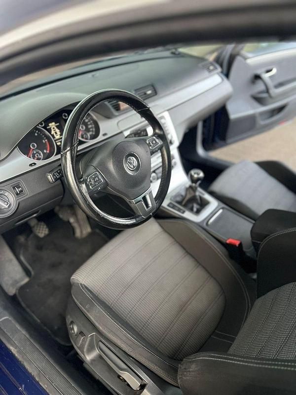 Gebraucht VW Passat 170 PS (125 kW) 2009 Blau Coupé