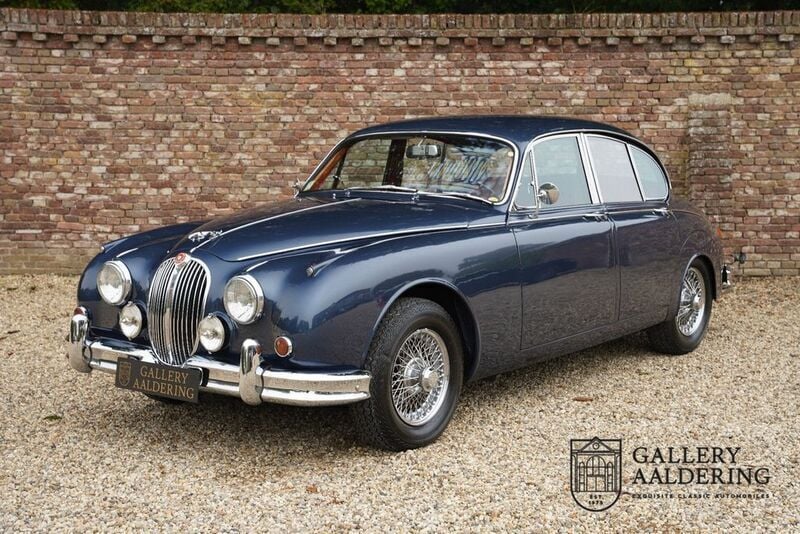 Blau Gebraucht 1966 Jaguar MK II Limousine | 49.950 € - Bild 1/4