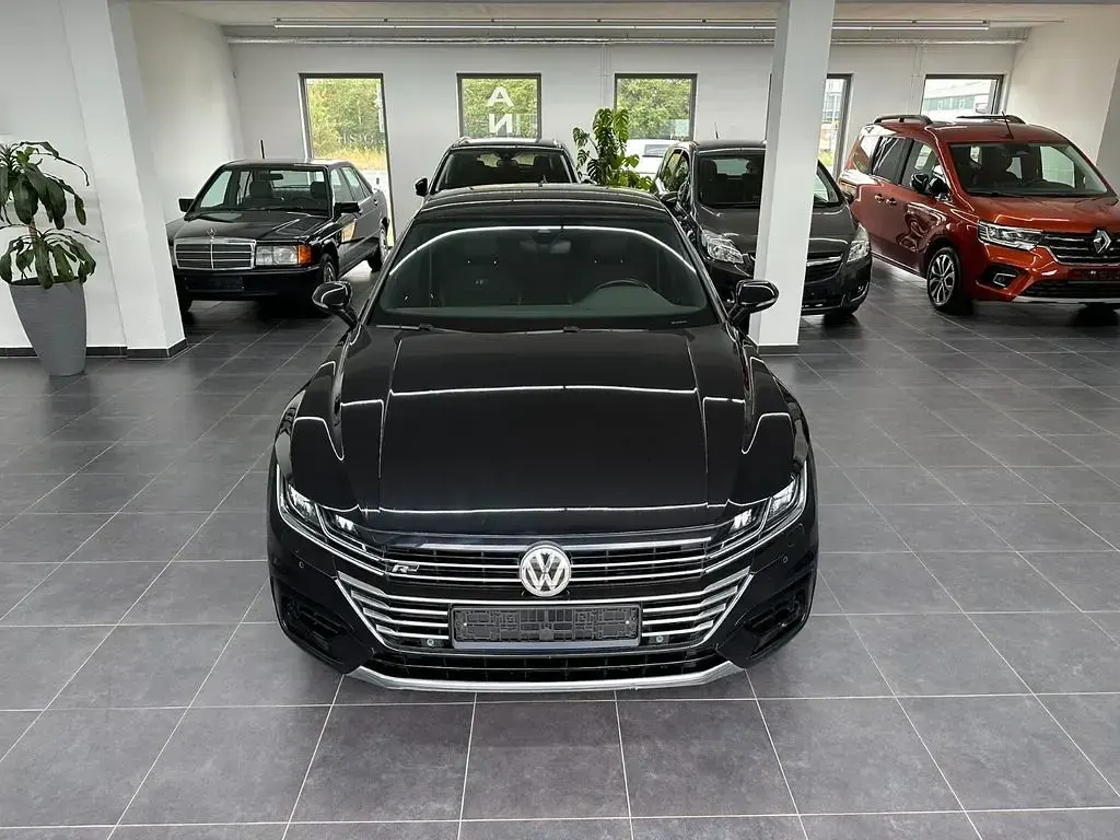 Gebraucht VW Arteon R-line 190 PS (139 kW) 2018 Schwarz Kleinwagen