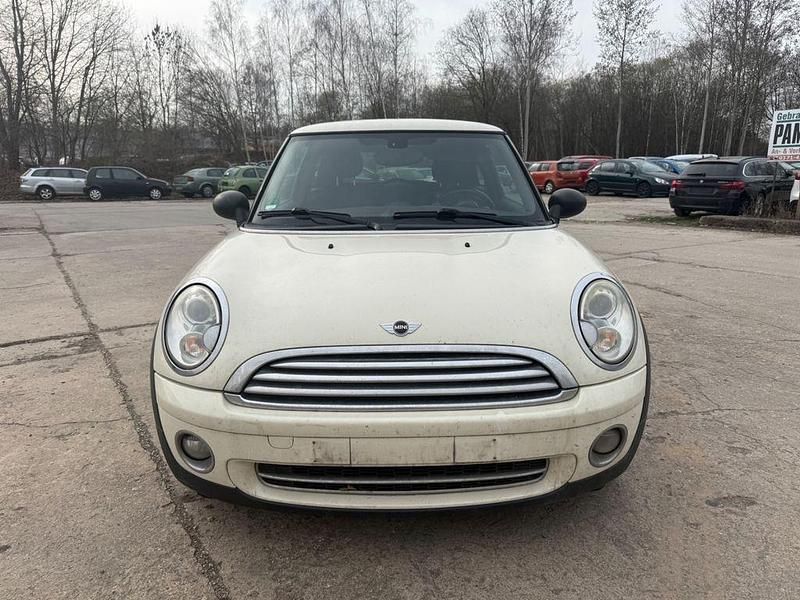 Gebraucht Mini ONE 98 PS (72 kW) 2010 Weiß Kleinwagen