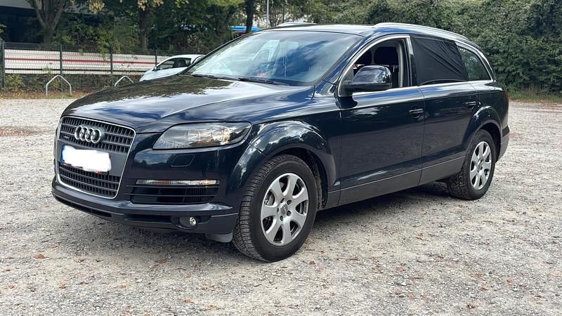 Blau Gebraucht 2007 Audi Q7 SUV | 5.999 € (Superpreis) - Bild 1/4