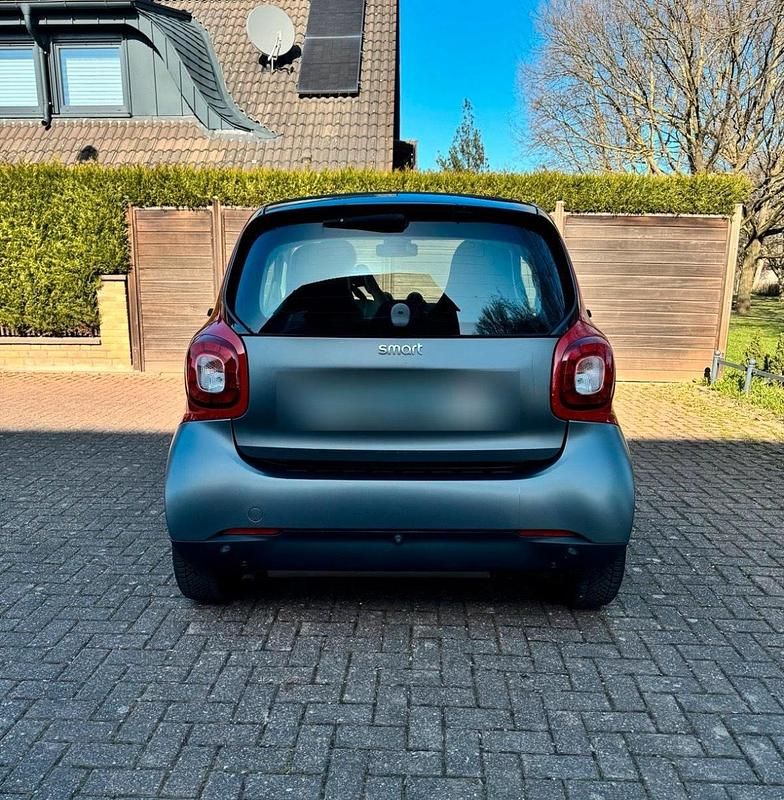 Gebraucht Smart ForTwo Coupé 90 PS (66 kW) 2016 Grau Coupé