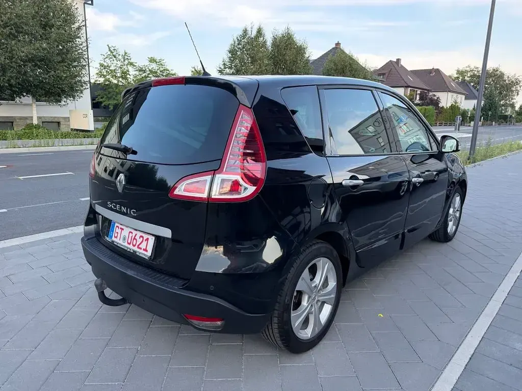 Gebraucht Renault Scénic III Dynamique 110 PS (80 kW) 2011 Schwarz Van / Kleinbus