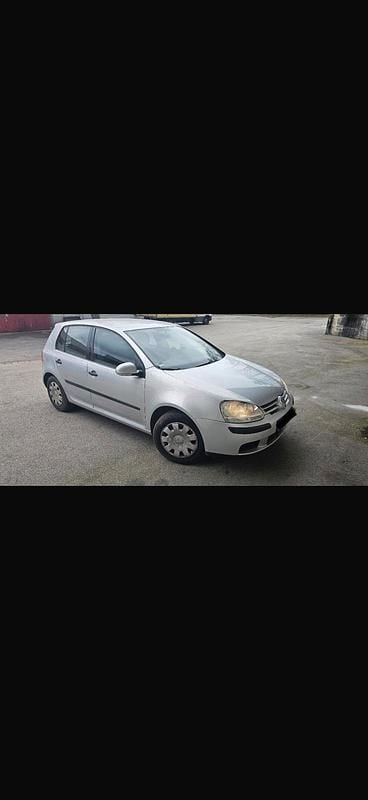 Gebraucht VW Golf IV 115 PS (84 kW) 2004 Silber Limousine