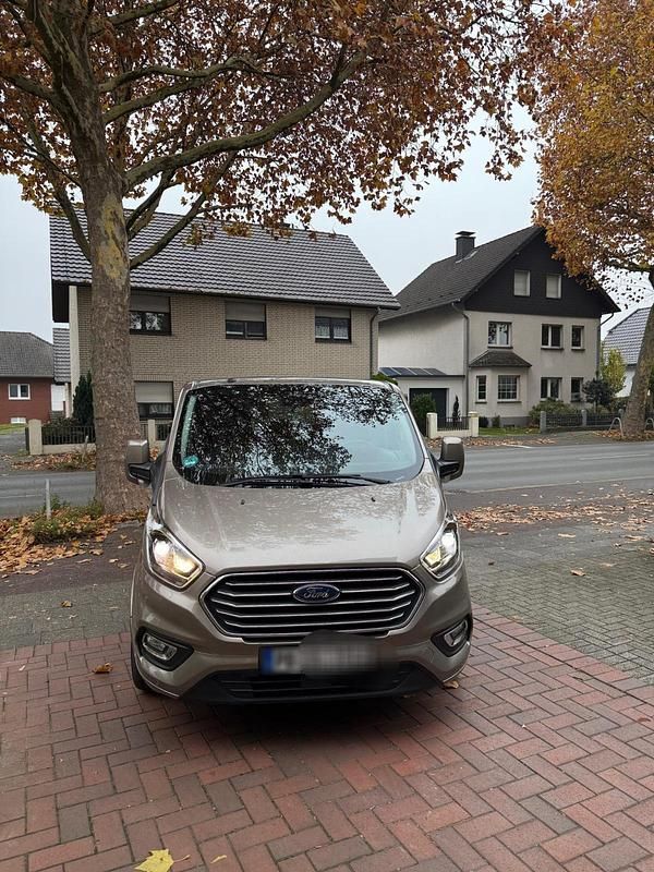 Usata Ford Transit Custom 170 CV (125 kW) 2019 Oro Monovolume