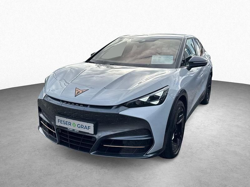 Weiss Gebraucht 2024 Cupra Tavascan VZ2 SUV | 45.750 € (Fairer Preis) - Bild 1/4