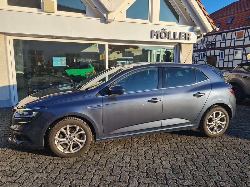 Gebraucht Renault Mégane III Bose Edition 132 PS (97 kW) 2016 Titangrau Kleinwagen
