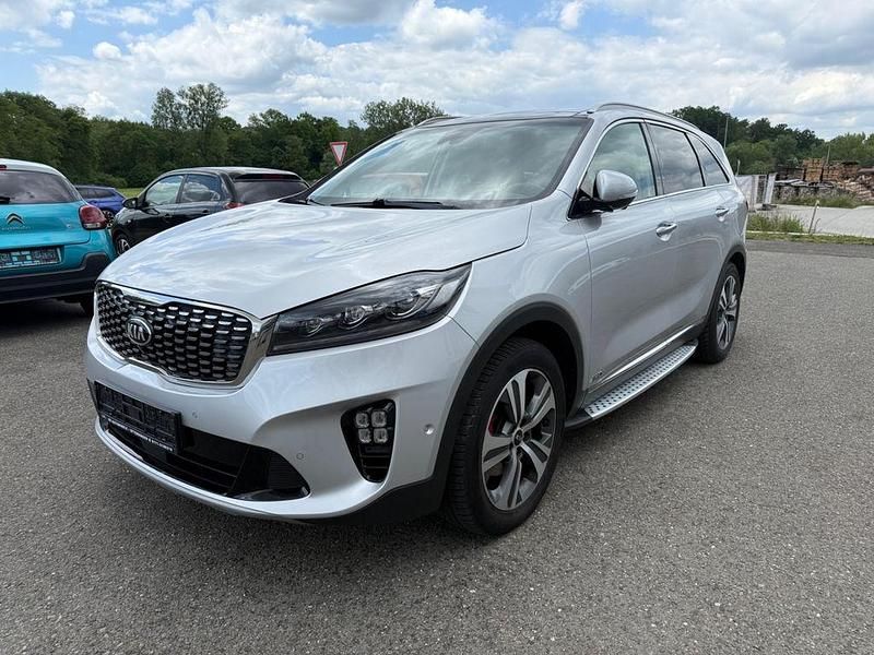 Silber Gebraucht 2019 Kia Sorento GT-Line SUV | 25.990 € (Fairer Preis) - Bild 1/4