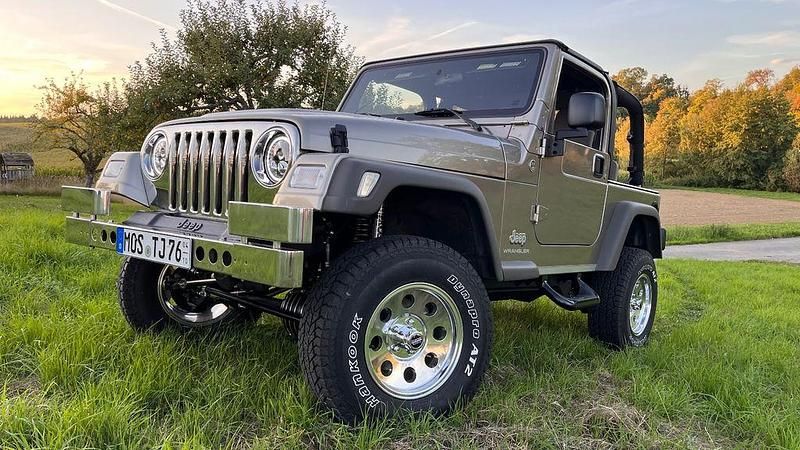 Gold Gebraucht 2005 Jeep Wrangler Sport SUV | 32.000 € - Bild 1/4