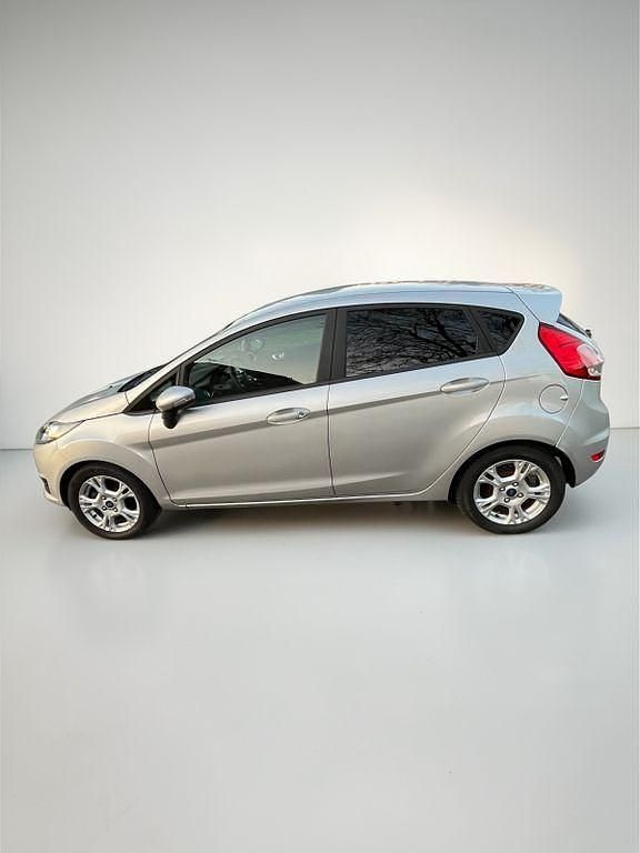Gebraucht Ford Fiesta Titanium 95 PS (69 kW) 2013 Schwarz Kleinwagen
