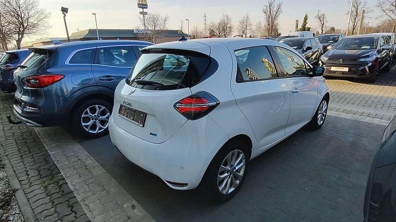 Gebraucht Renault Zoe Experience 80 kW (109 PS) 2021 Weiß Kleinwagen