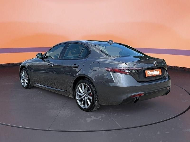 Gebraucht Alfa Romeo Giulia 280 PS (205 kW) 2024 Grau Limousine