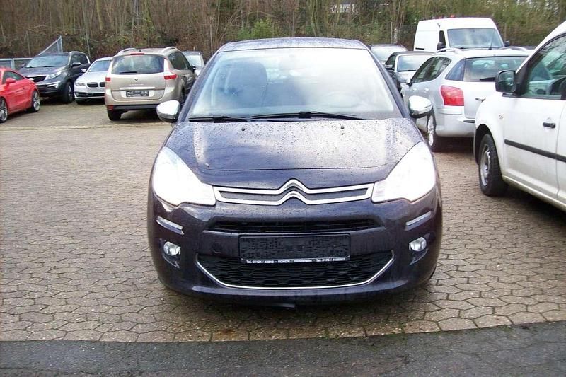 Farbe encreblau Gebraucht 2013 Citroën C3 SELECTION Kleinwagen | 7.700 € (Teuer) - Bild 1/4