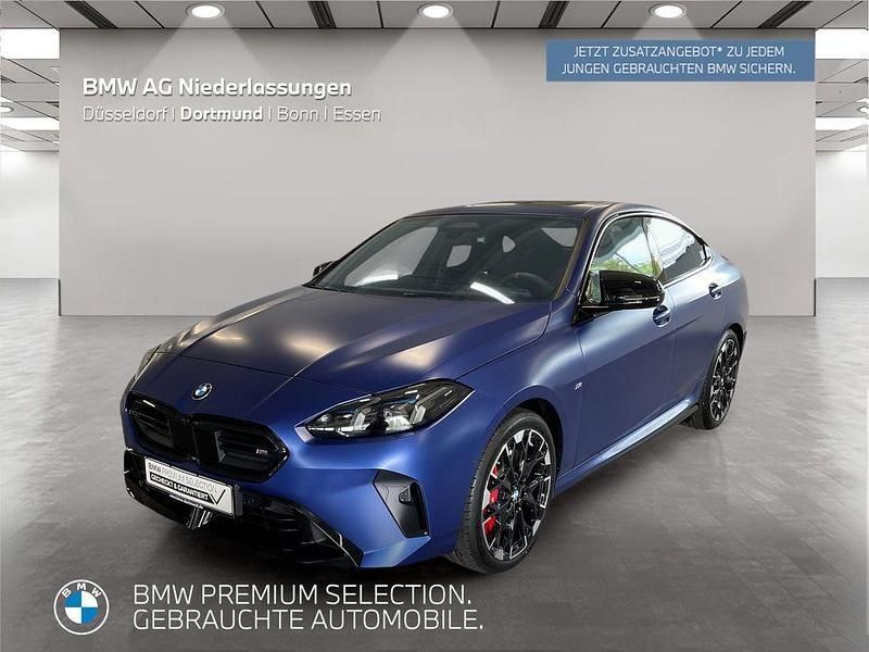Blau Gebraucht 2024 BMW M235 Shadowline Coupé | 49.699 € (Superpreis) - Bild 1/2