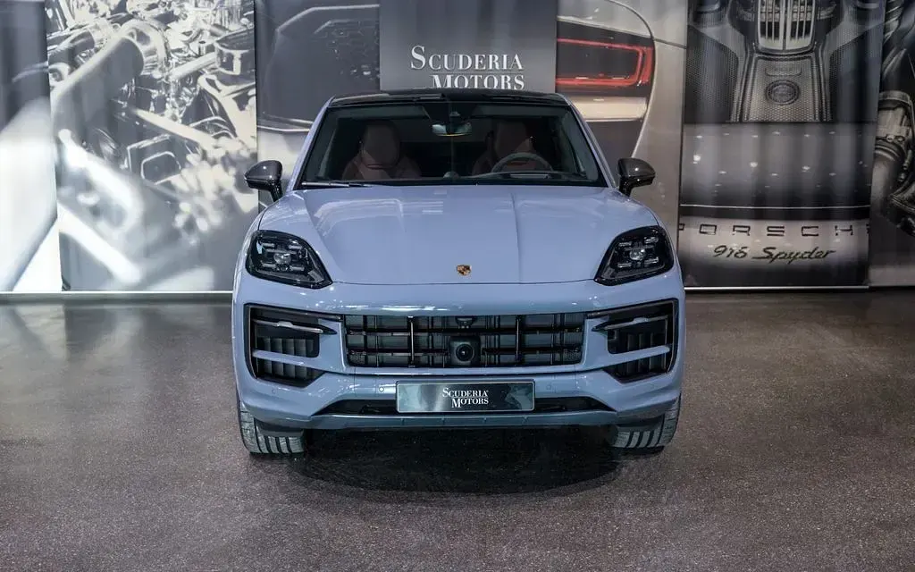 Neu Porsche Cayenne E-Hybrid Coupe Black Edition 470 PS (345 kW) 2026 Grau SUV