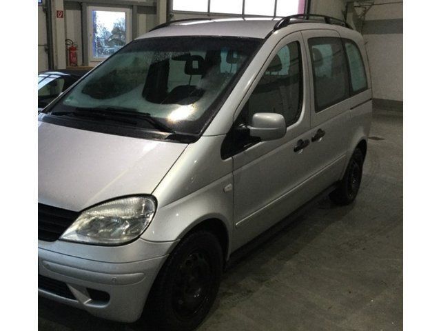 Gebraucht Mercedes Vaneo 125 PS (91 kW) 2005 Silber metallic Van / Kleinbus