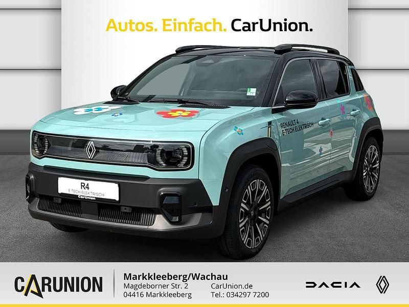 Second-hand Renault 4 E-Tech Iconic 110 kW (150 CP) 2025 Verde SUV