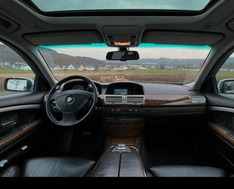 Silber Gebraucht 2008 BMW 740 Limousine | 9.999 € (Fairer Preis) - Bild 1/4