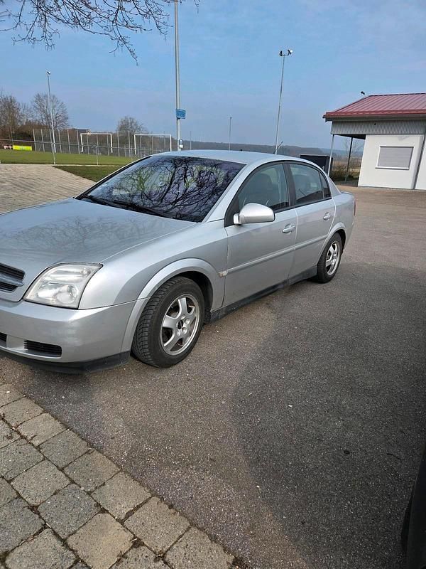 Gebraucht Opel Vectra 122 PS (89 kW) 2003 Grau Limousine