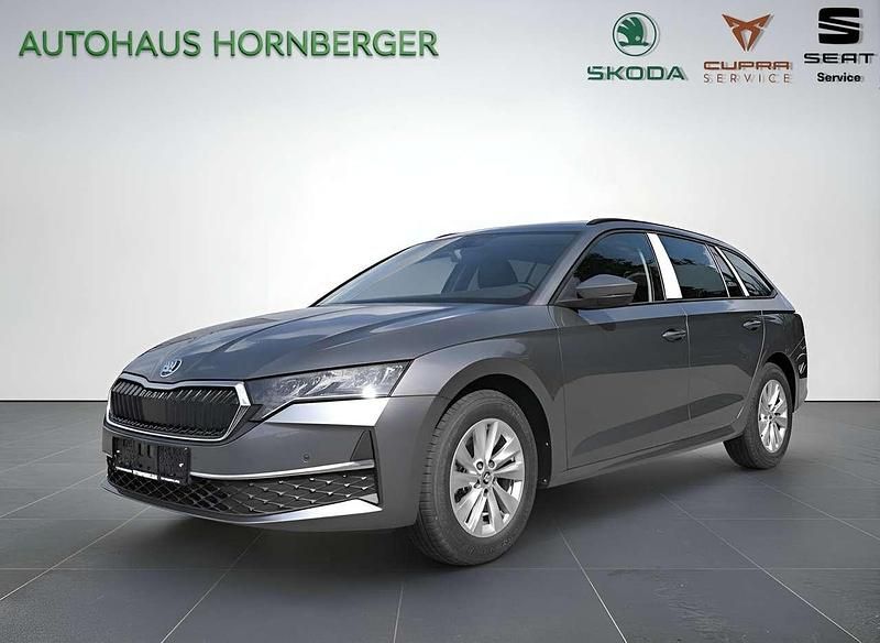 Neu Skoda Octavia Selection 116 PS (85 kW) 2025 Graphitegrau metallic Kombi