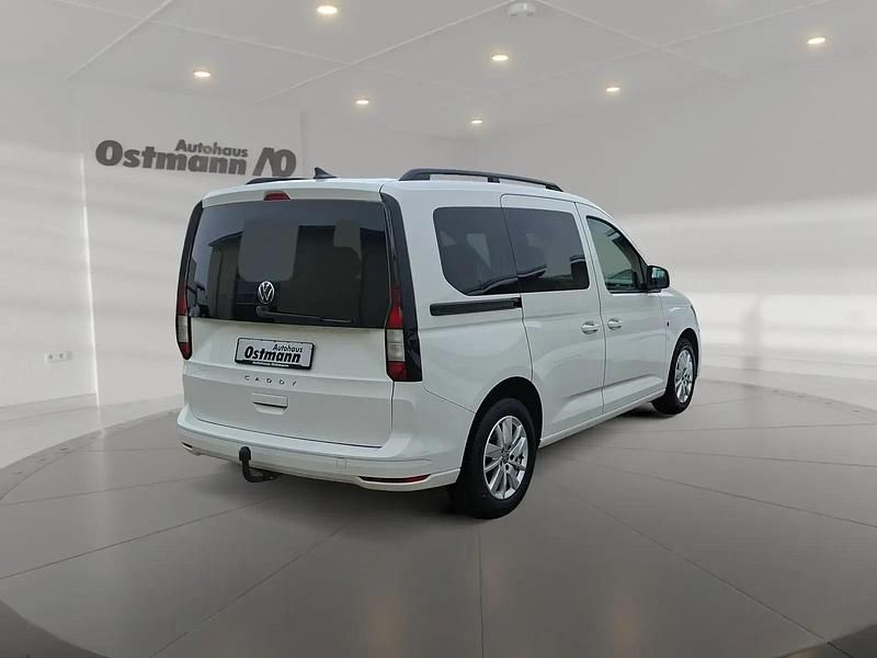 Gebraucht VW Caddy Life 114 PS (83 kW) 2021 Weiß Van / Kleinbus