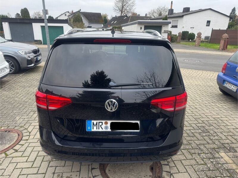 Gebraucht VW Touran 110 PS (80 kW) 2015 Schwarz Van / Kleinbus