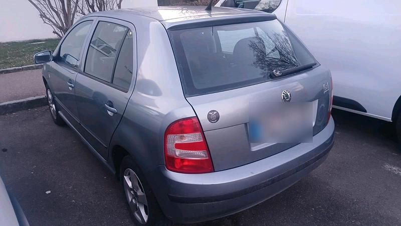 Gebraucht Skoda Fabia 75 PS (55 kW) 2006 Grau Limousine