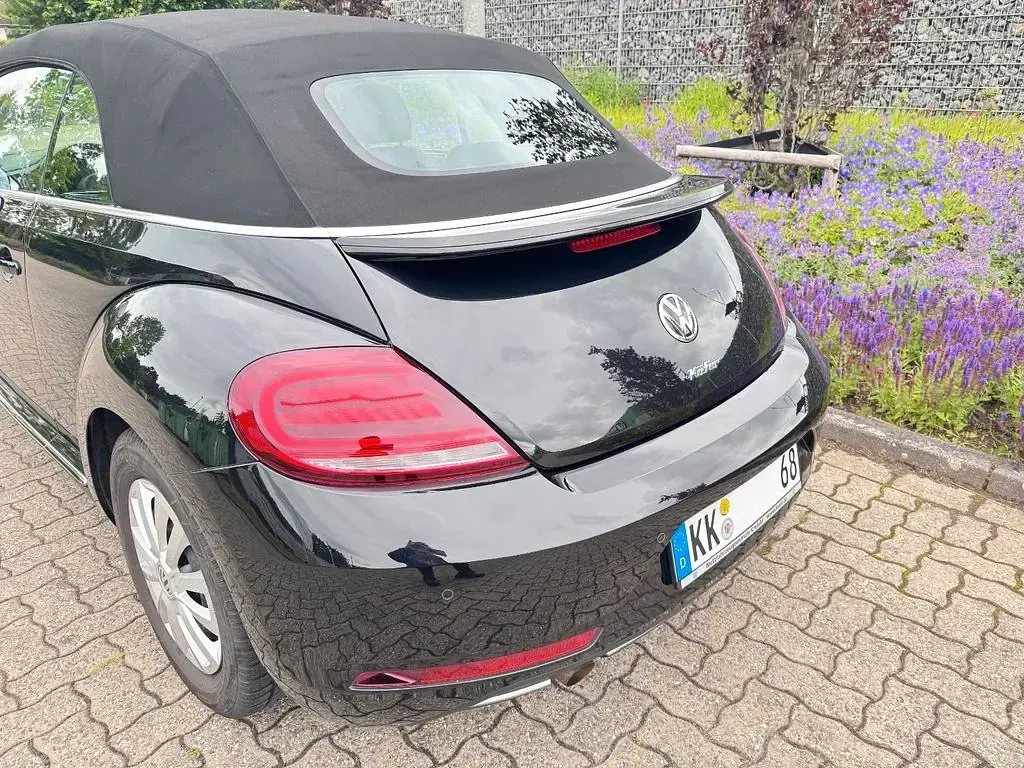 Gebraucht VW Beetle Cabriolet Sound 105 PS (77 kW) 2017 Schwarz Cabrio