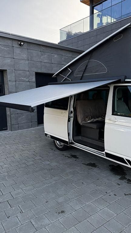 Gebraucht VW California Beach 150 PS (110 kW) 2022 Weiß Van