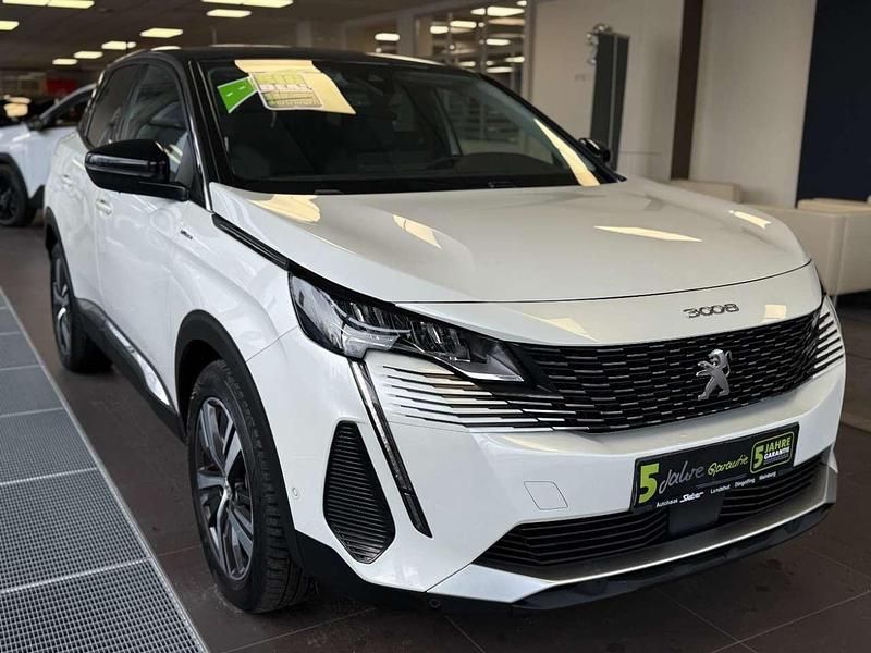Gebraucht Peugeot 3008 Allure 224 PS (164 kW) 2022 Lack weiss perlglänzend/metall SUV