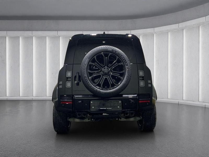 Neu Land Rover Defender 634 PS (466 kW) 2026 Schwarz SUV