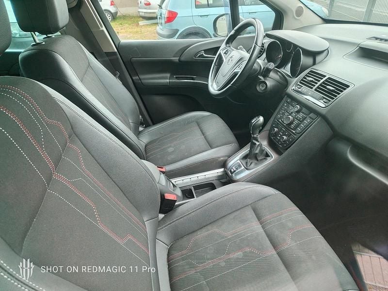 Gebraucht Opel Meriva 115 PS (84 kW) 2012 Van / Kleinbus