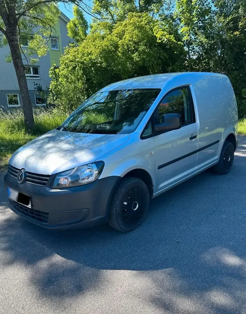 Gebraucht VW Caddy 102 PS (75 kW) 2013 Silber Van / Kleinbus