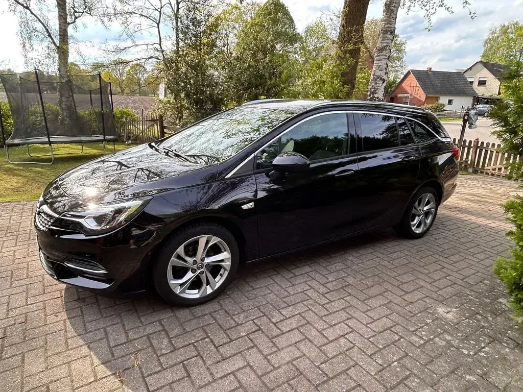 Używany Opel Astra Elegance 145 KM (106 kW) 2020 Czarny Kombi