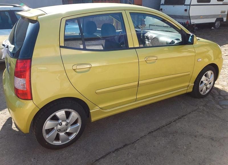 Gebraucht Kia Picanto EX 65 PS (47 kW) 2006 Gelb Kleinwagen
