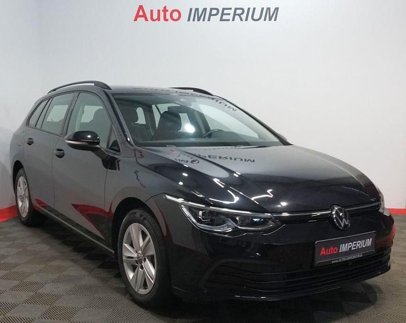 Gebraucht VW Golf VIII Life 150 PS (110 kW) 2023 Schwarz Kombi