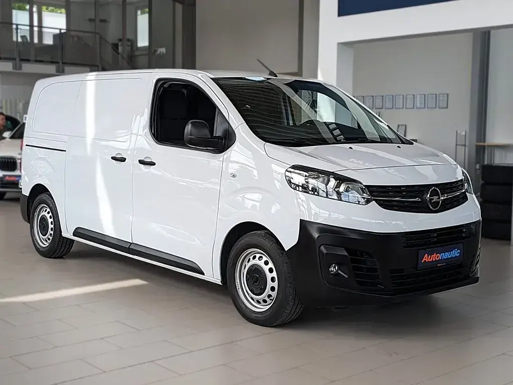 Gebraucht Opel Vivaro Edition 120 PS (88 kW) 2023 Weiß Van / Kleinbus