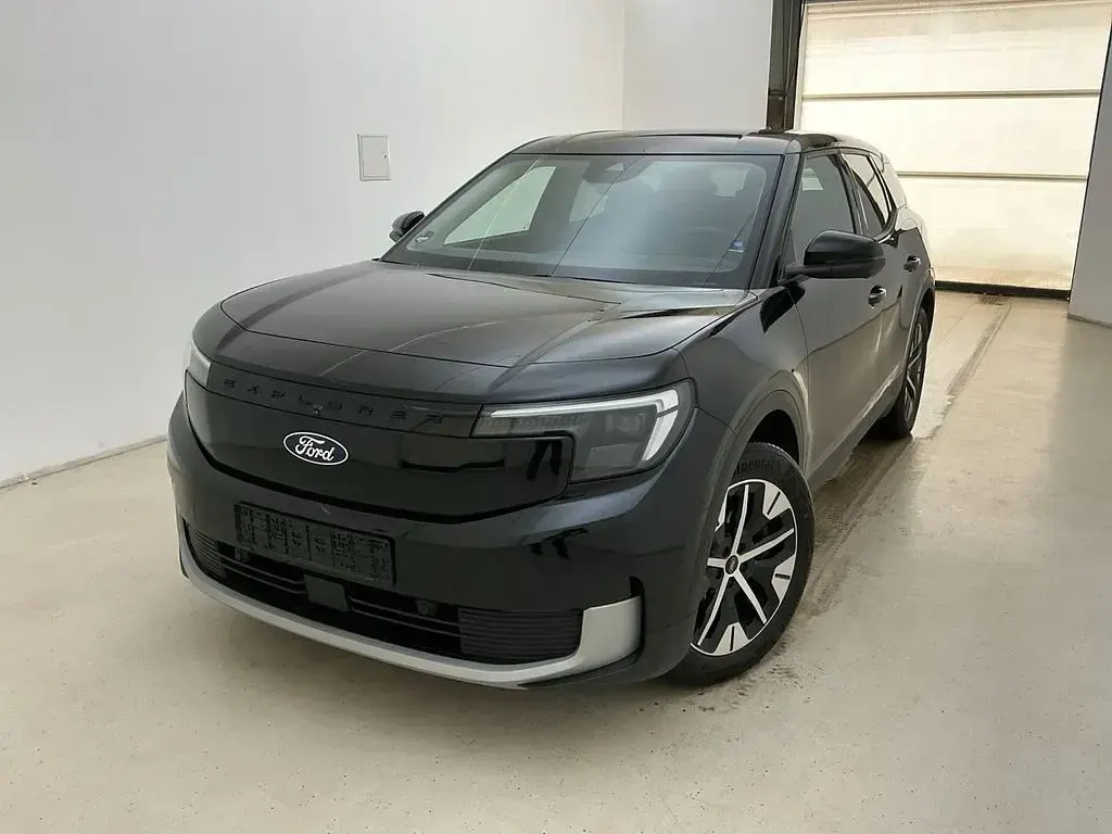 Second-hand Ford Explorer Extended Range 210 kW (286 CP) 2025 Negru SUV