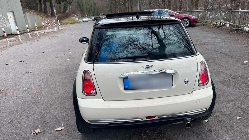 Gebraucht Mini Cooper 116 PS (85 kW) 2006 Andere farben Kleinwagen