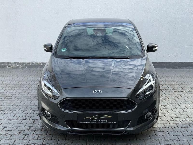 Gebraucht Ford S-MAX ST-Line 209 PS (153 kW) 2018 Magneticgrau metallic Van / Kleinbus