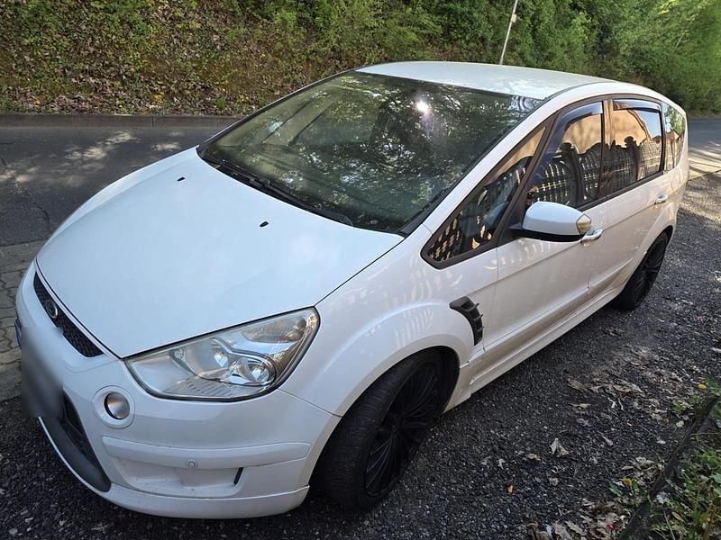 Second-hand Ford S-MAX S 175 CP (128 kW) 2009 Monovolum