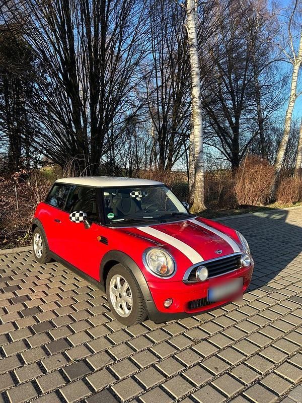 Gebraucht Mini ONE 75 PS (55 kW) 2009 Rot Kleinwagen