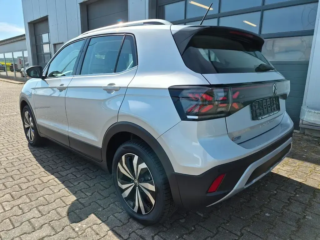 Neu VW T-Cross Style 116 PS (85 kW) 2026 Silber SUV