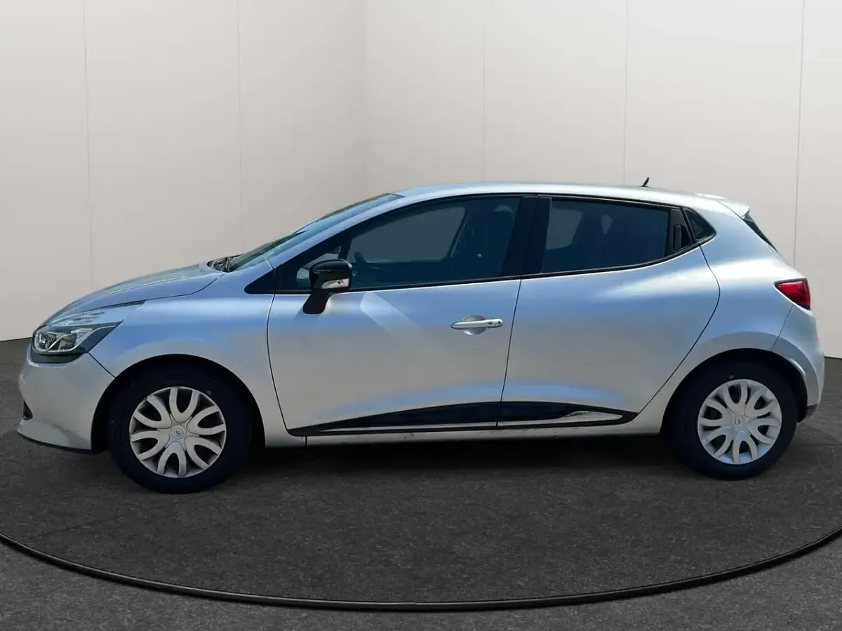 Brugt Renault Clio IV Dynamique 90 HK (66 kW) 2014 Grå Hatchback